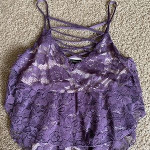 Super cute Express top!